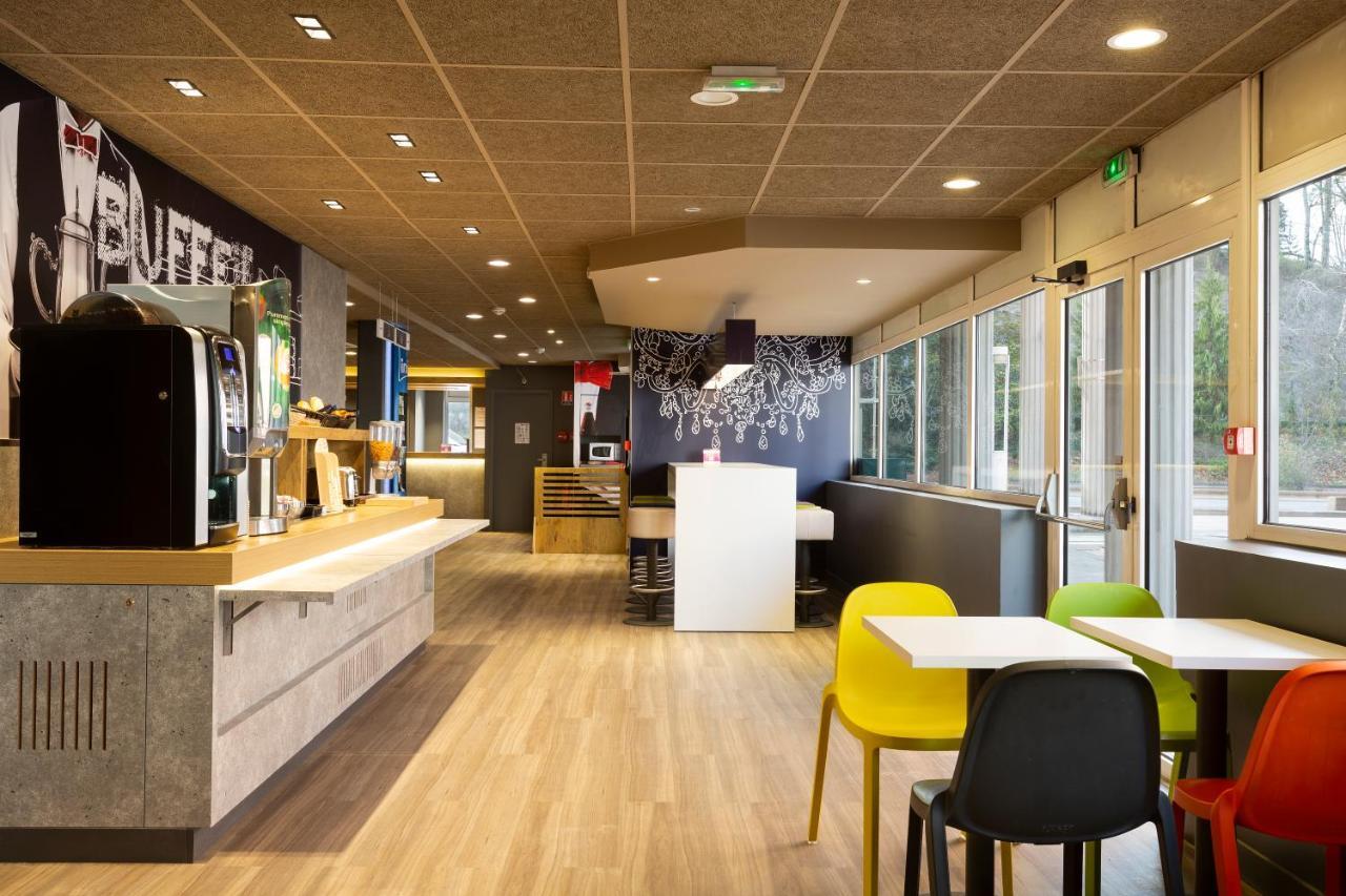 Ibis Budget Bourgoin Jallieu Centre Экстерьер фото